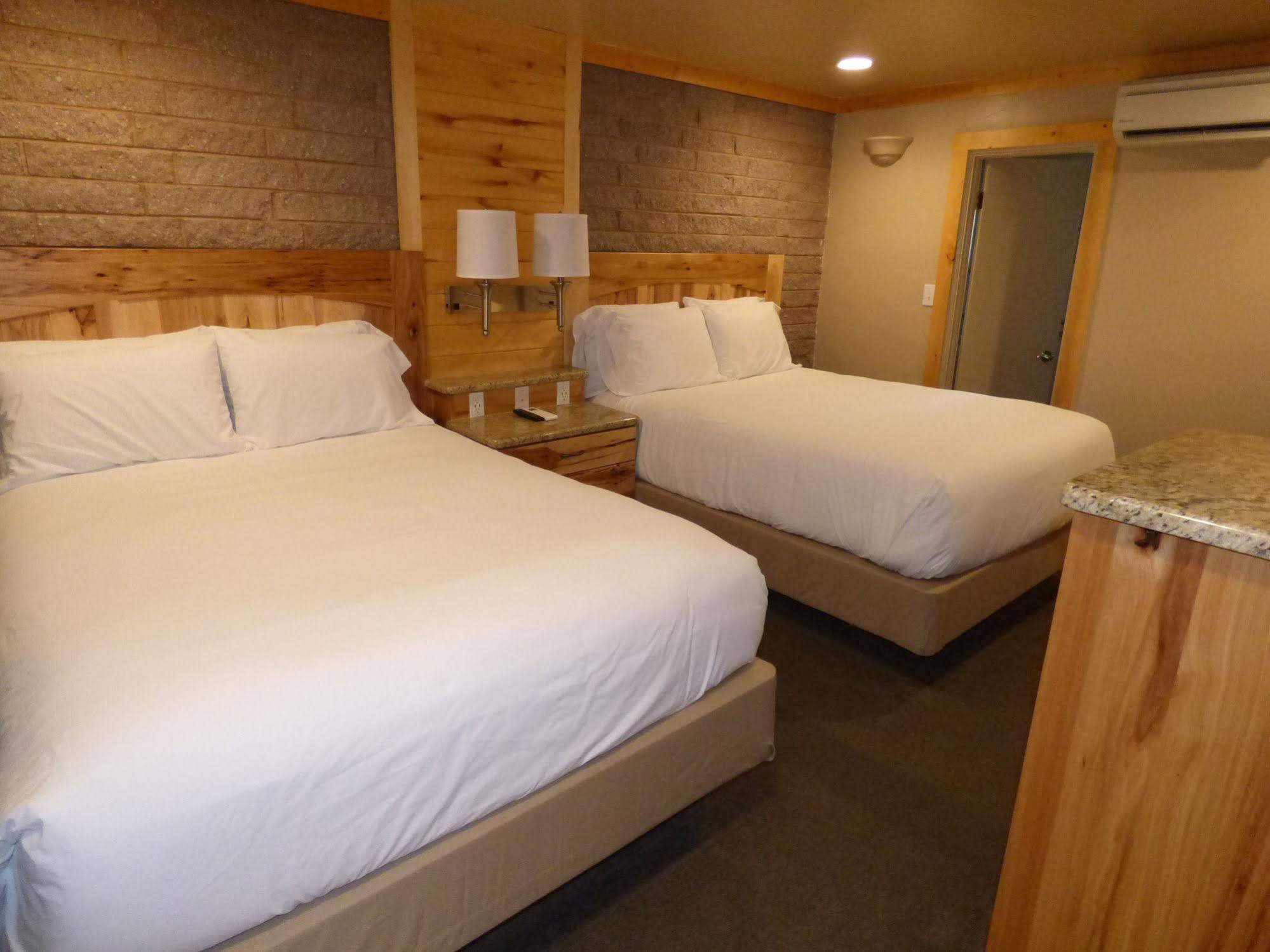 Canyon Lodge Motel Panguitch Extérieur photo