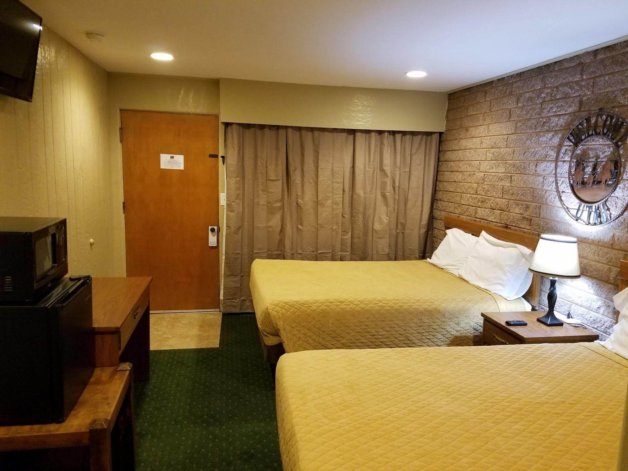 Canyon Lodge Motel Panguitch Extérieur photo